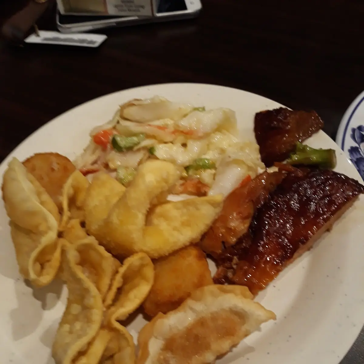 Crab Rangoon and Scallops with Garlic Sauce