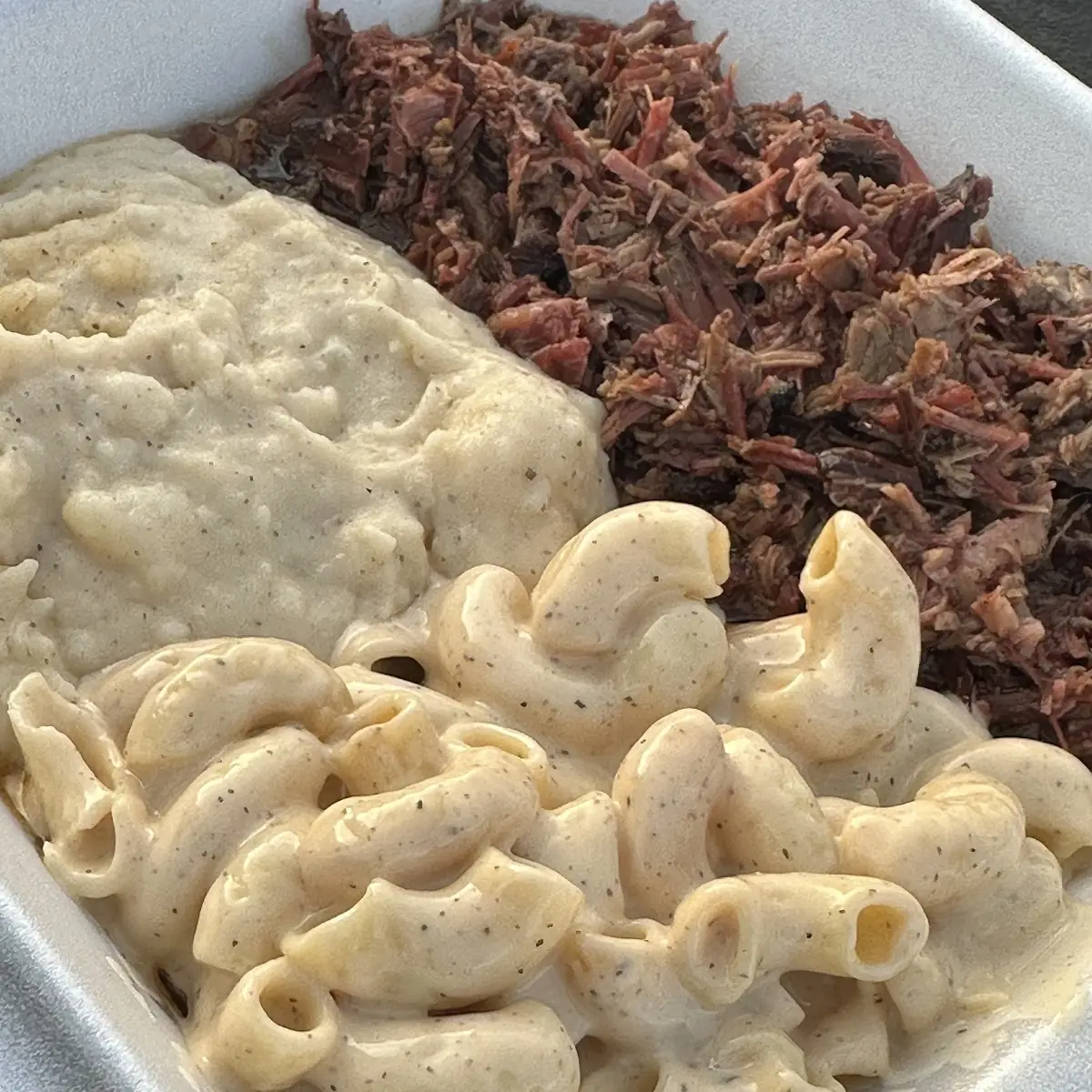 Smoked Mac -N- Cheese