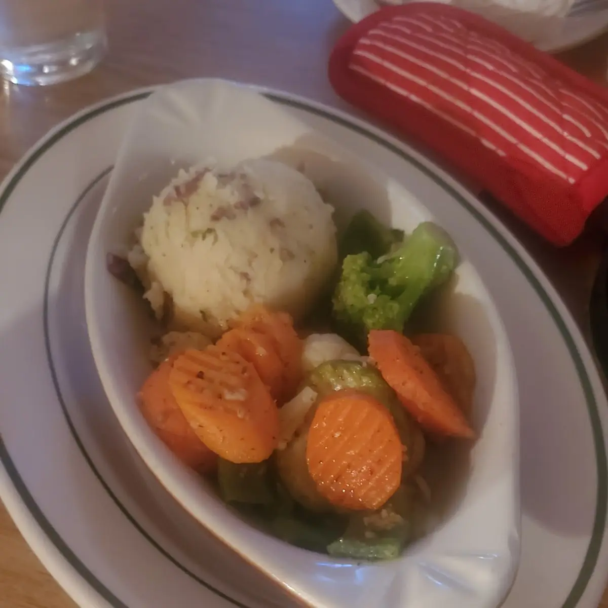 Vegetable Medley and Mashed Potatoes