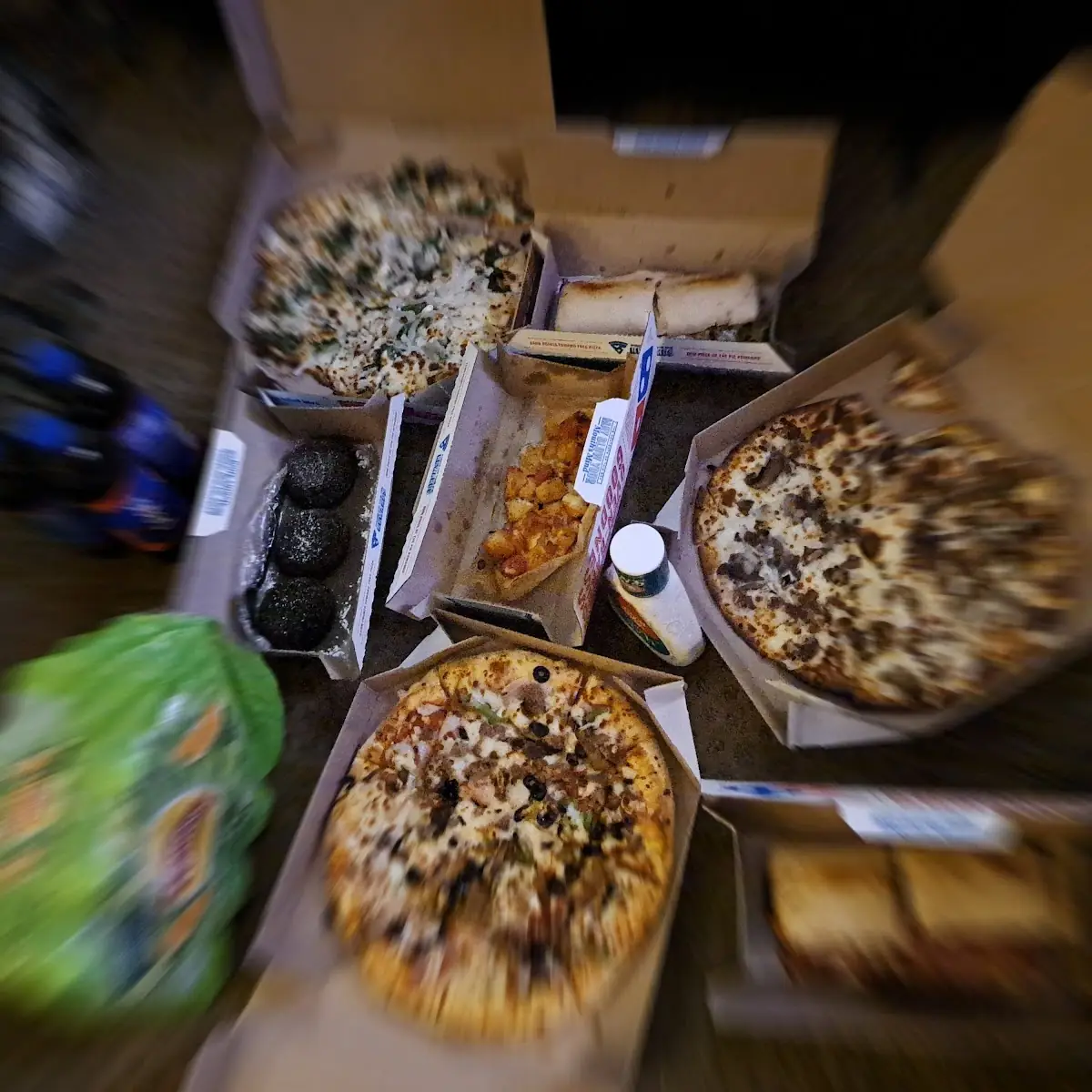 Hawaiian Pizza Extravaganza Hand Tossed Creamy mmmmm Chocolate Lava Cakes mmmmm