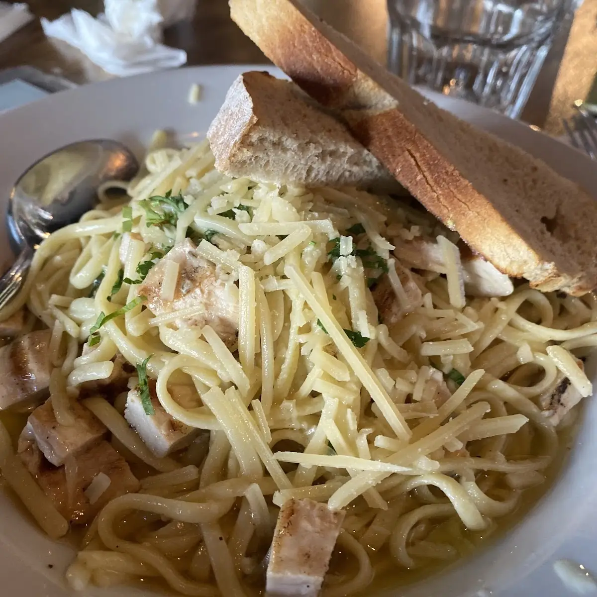 Alio Olio Chicken