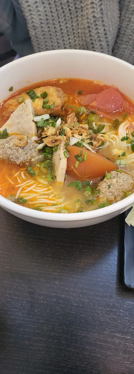 Bun Rieu