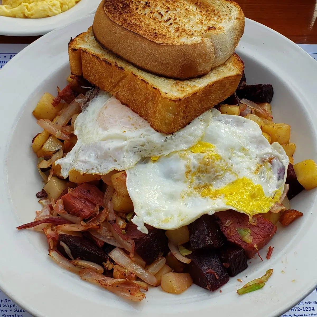 Red Flannel Hash and Eggs with White Texas Toast