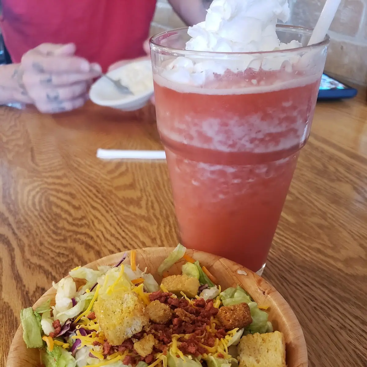 Side Salad and Virgin Strawberry Daiquiri