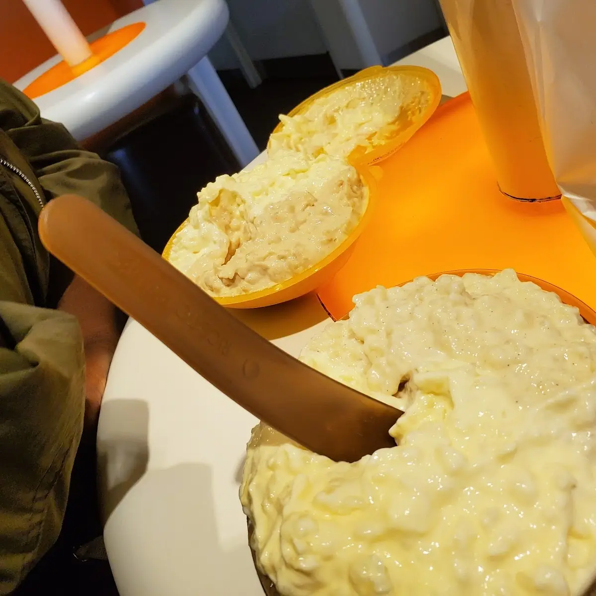 Half Cheese Cake and Half Vanilla Bean