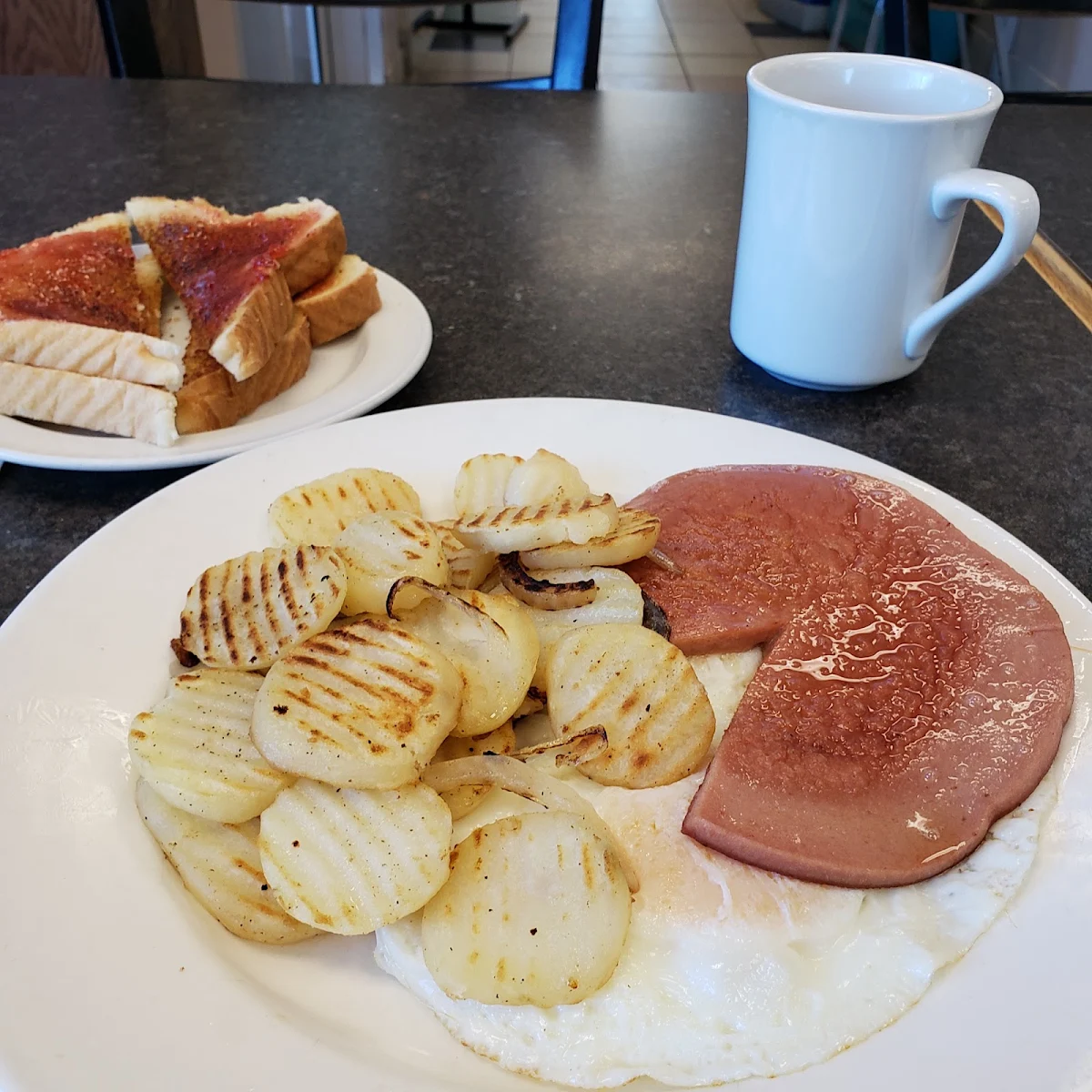 Balogna and Eggs, Ralph & Sons