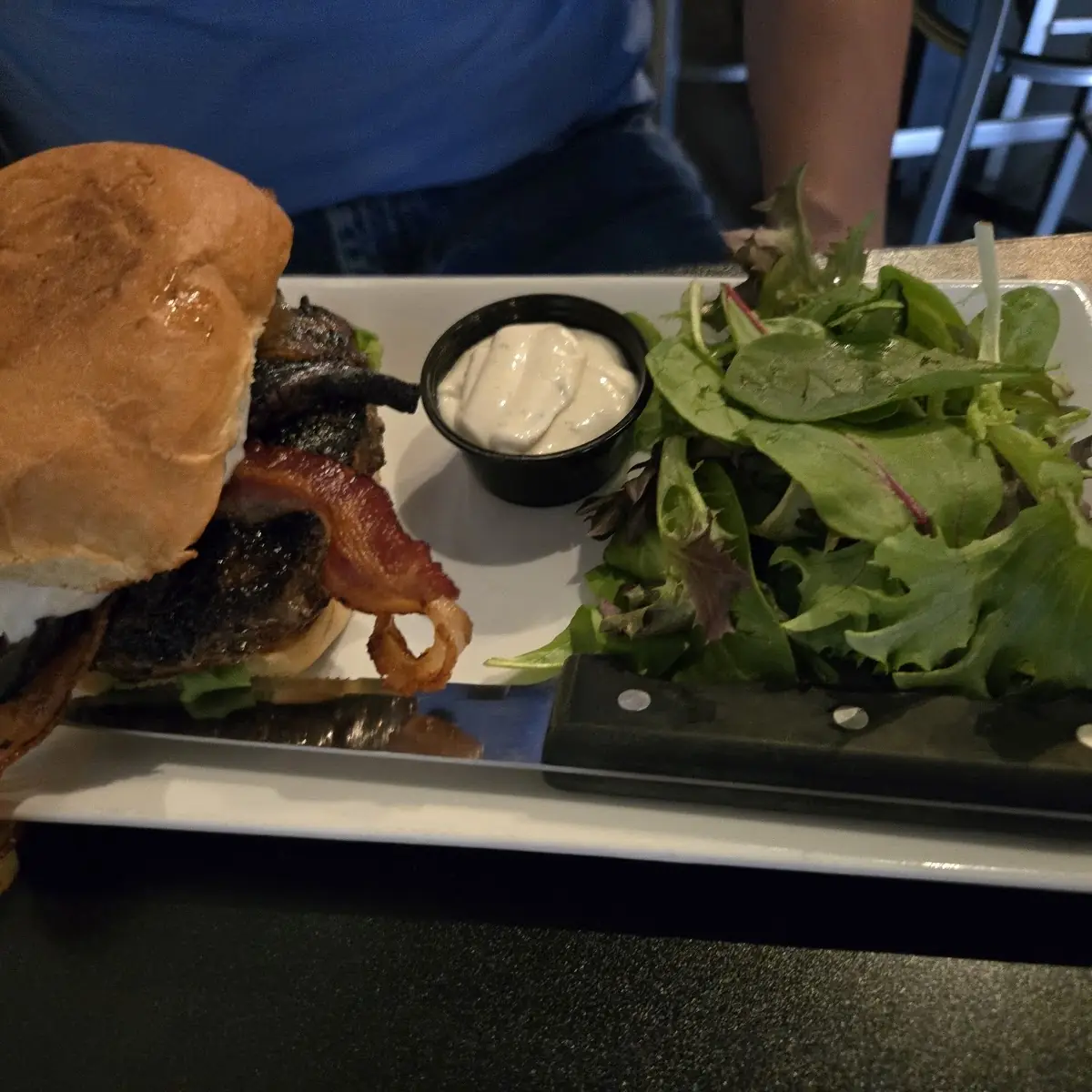 Black & Blue Burger