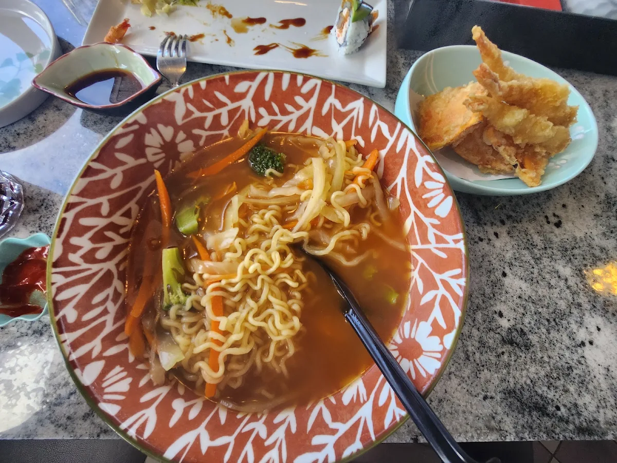 Tempura Ramen, Soo Sushi Pincher Creek