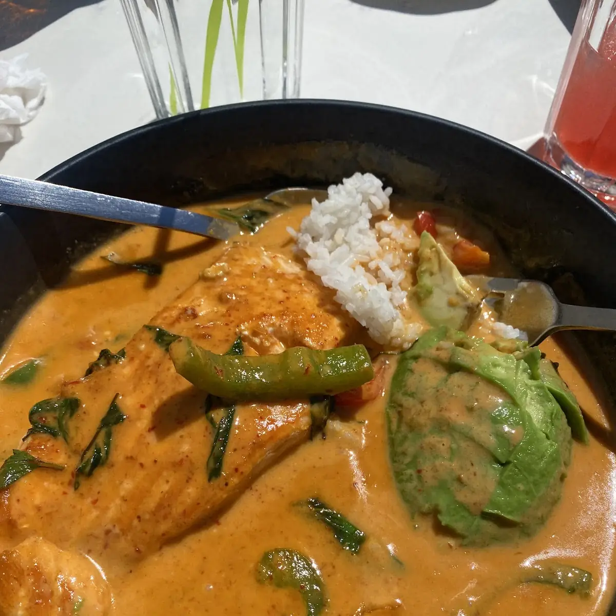 Panang Salmon Avocado