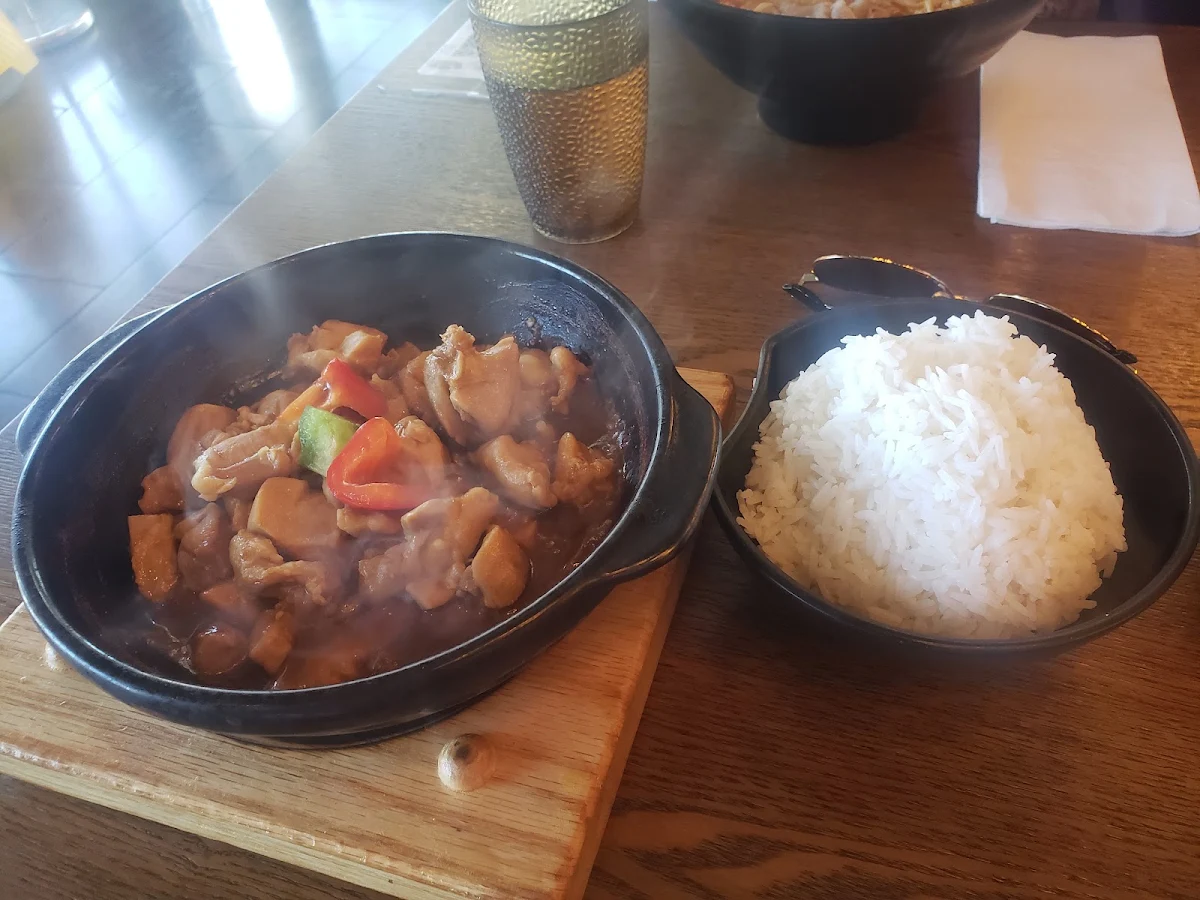 Boneless Braised Chicken, Yang's Braised Chicken Rice (Scarborough)