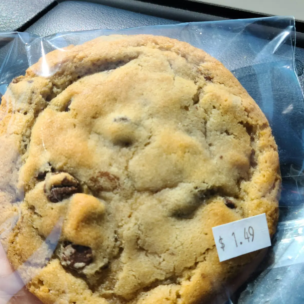 Chocolate Chip Cookie