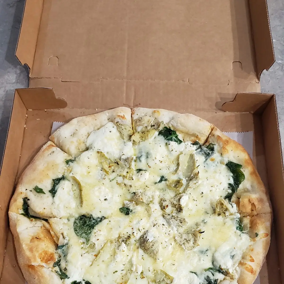 Spinach Artichoke Hearts and Ricotta Pizza