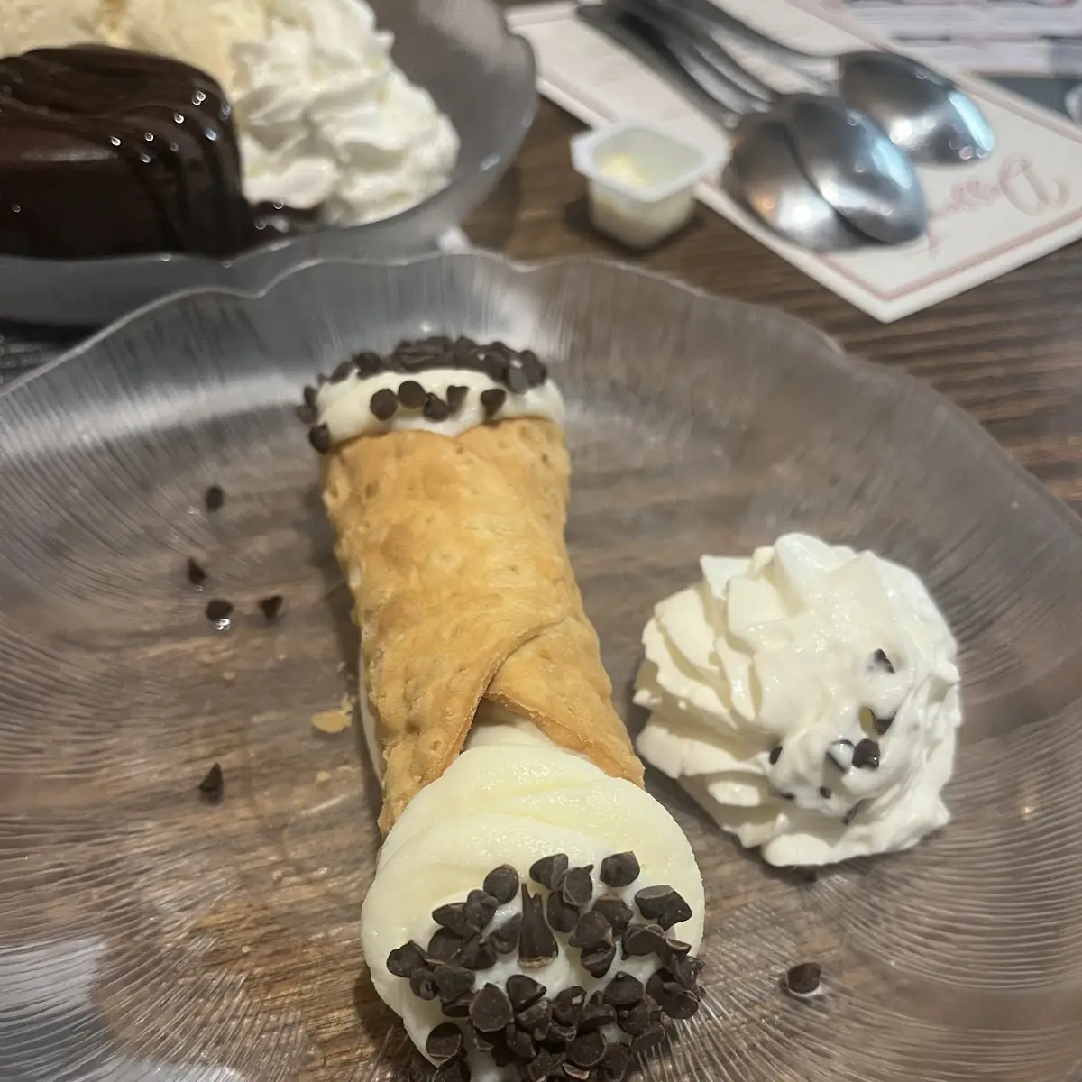 Chocolate Chip Cannoli