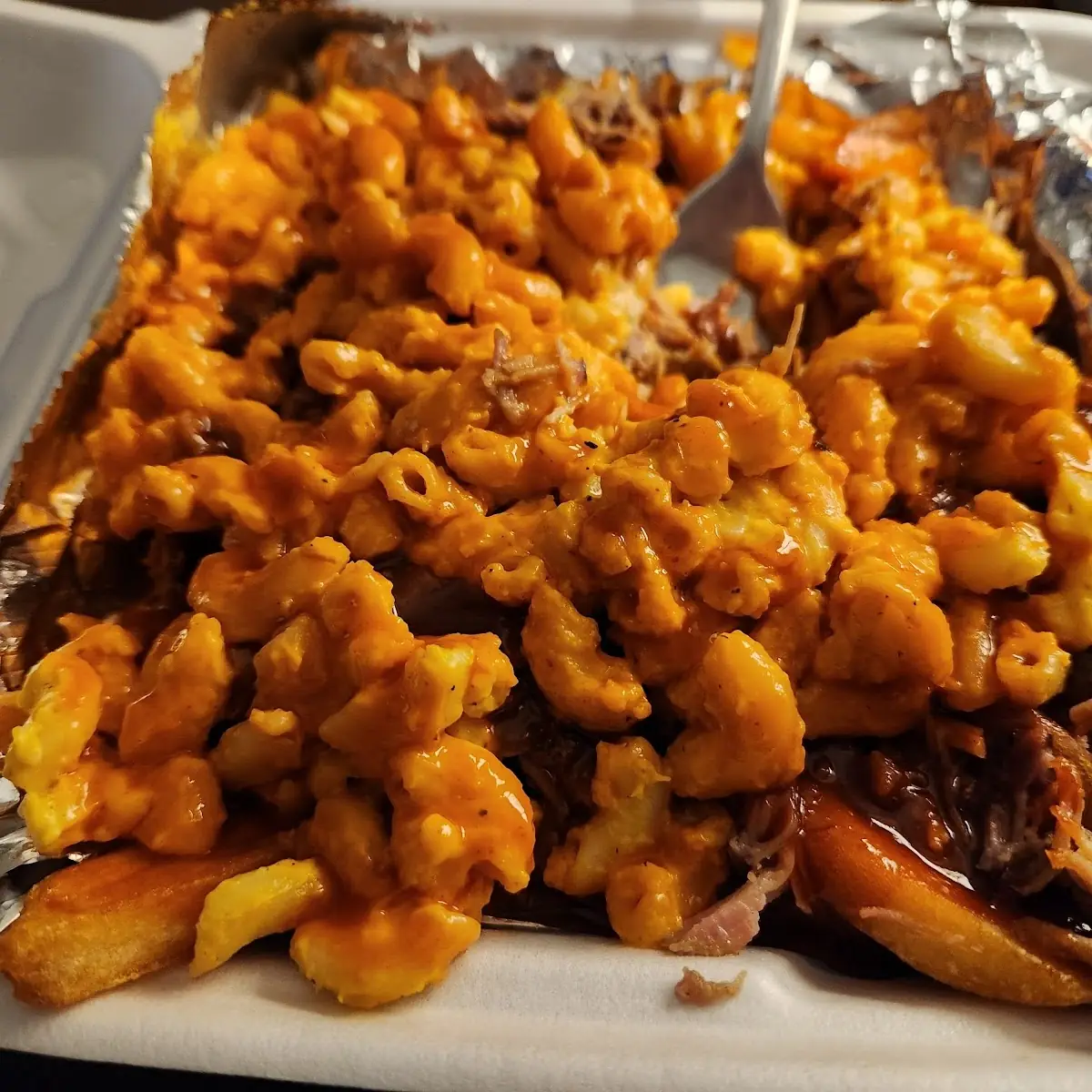Dino with Mac and Cheese