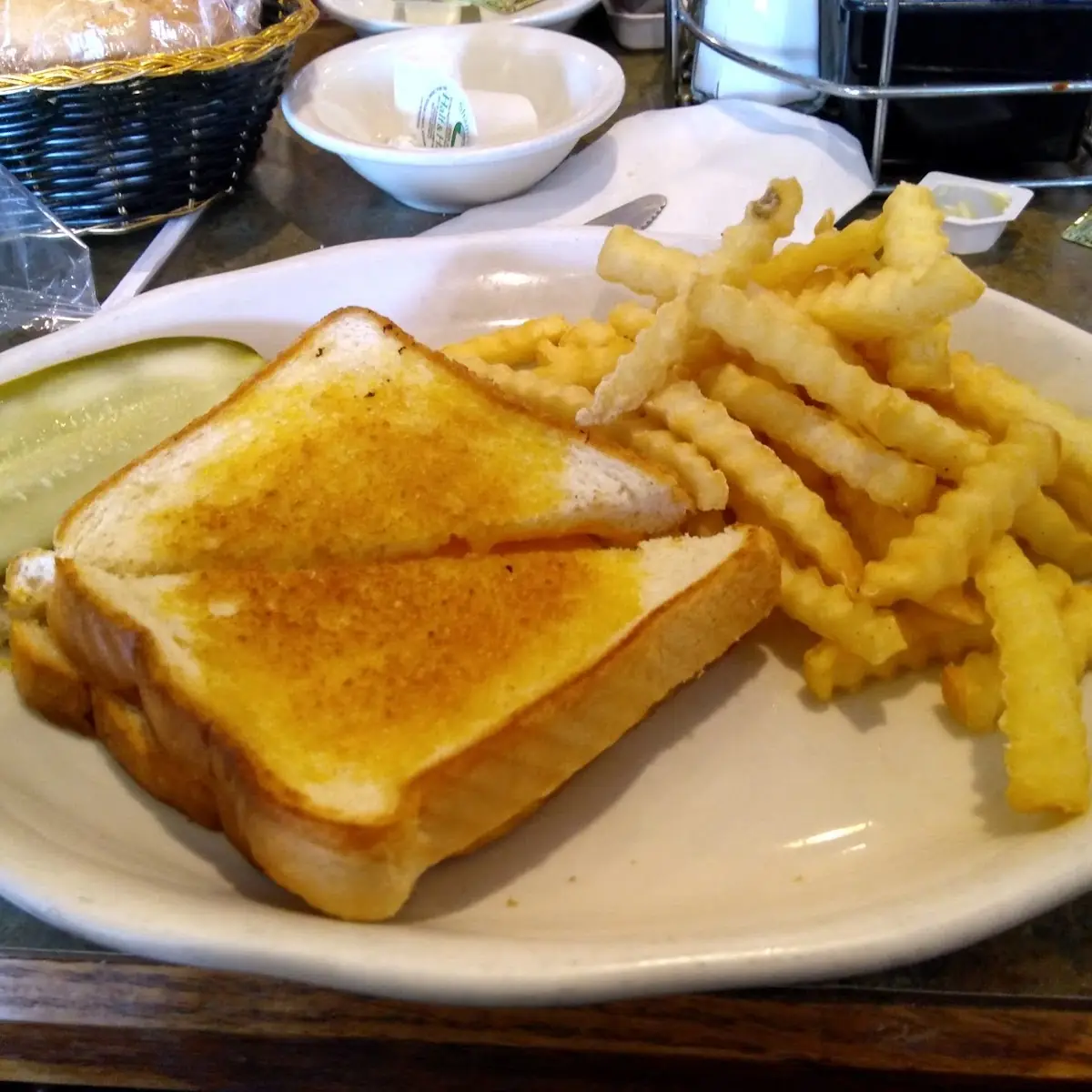 Grilled Cheese with Fries