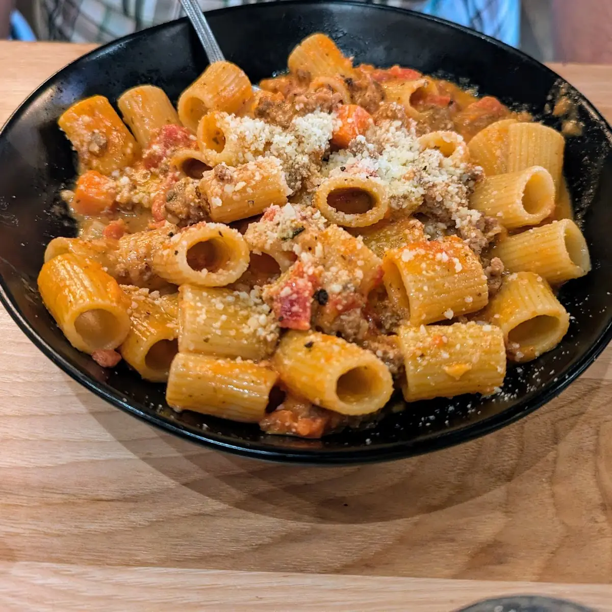 Rigatoni Bolognese