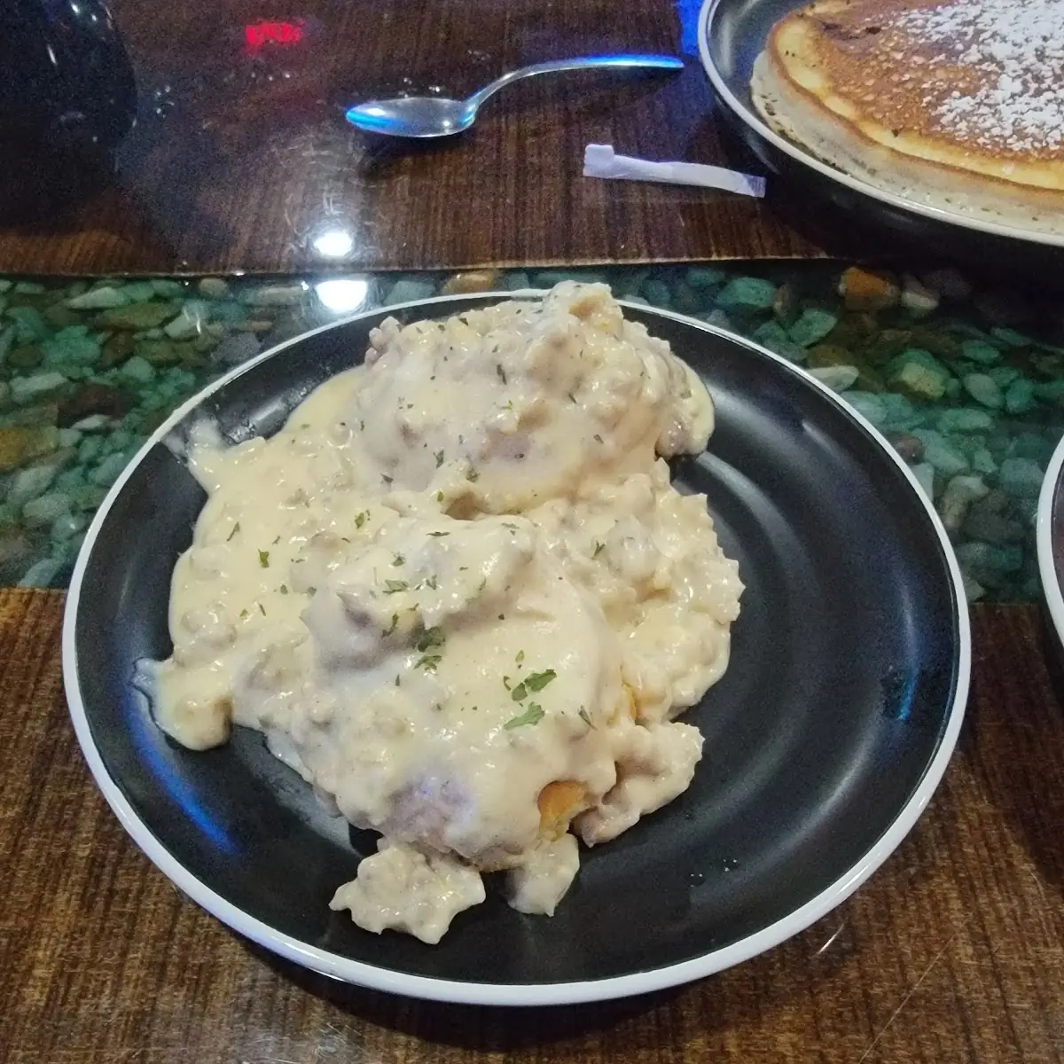 Homemade Biscuits & Sausage Gravy