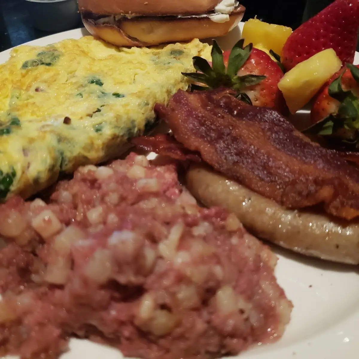 Omelette Corned Beef Hash Bagel