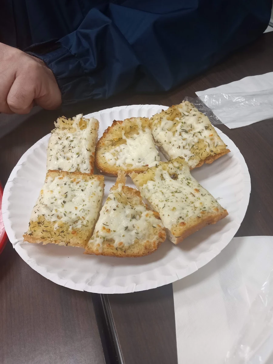 Garlic Bread with Cheese, Bellagio Pizza