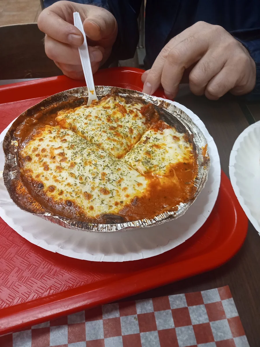 Lasagna, Bellagio Pizza