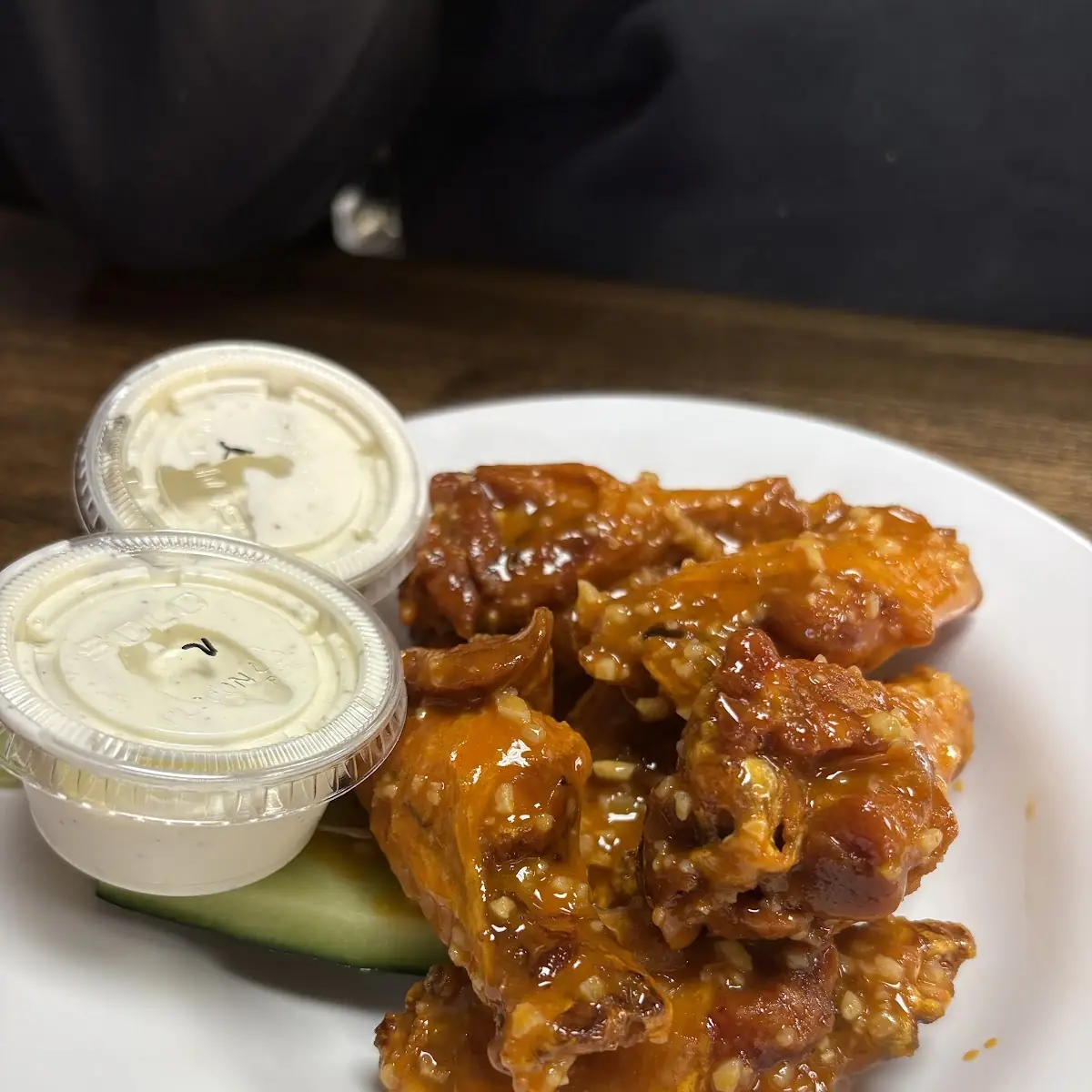 Spicy Chicken Wings and Vegetables