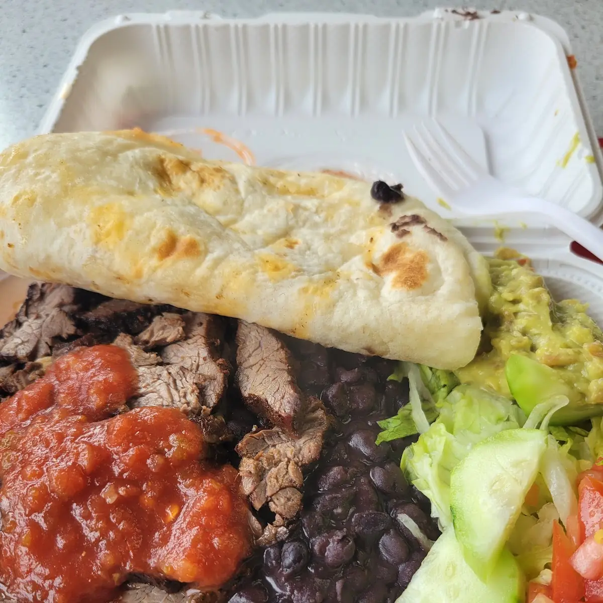 Grilled Steak and Guacamole Combination Plate