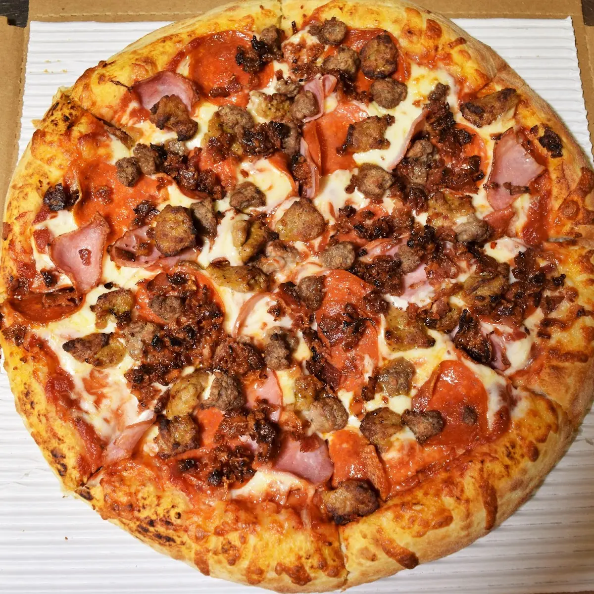 Bacon Cheddar Burger Pizza