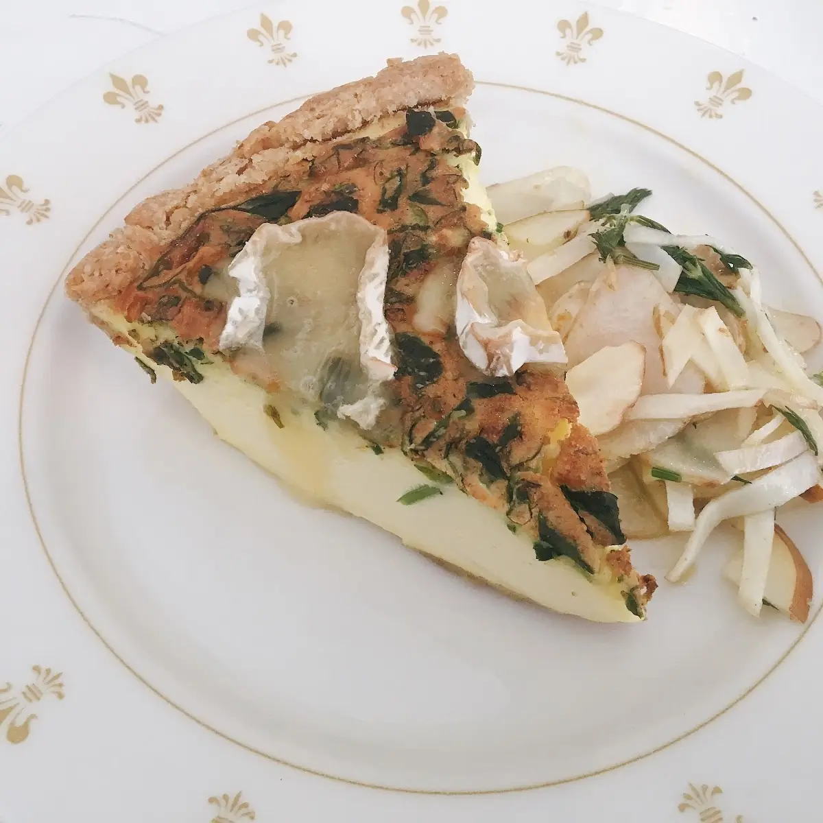 Quiche Al Pear & Turning Salade