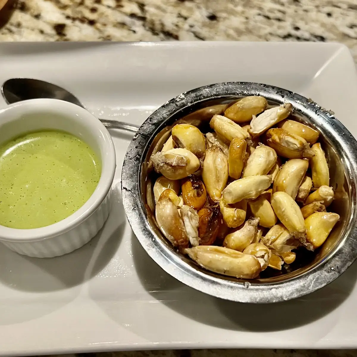 Tallarin Verde Con Filete De Pollo