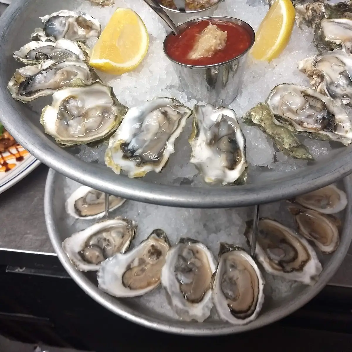East Coast & West Coast Oysters