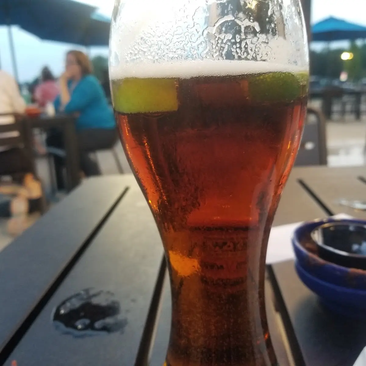 Dos Equis Amber