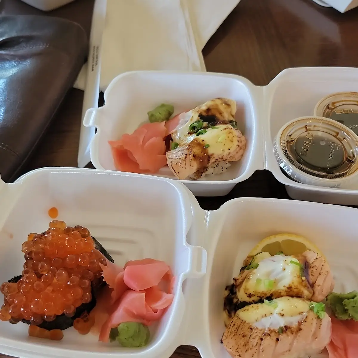 Aburi Salmon Nigiri Special