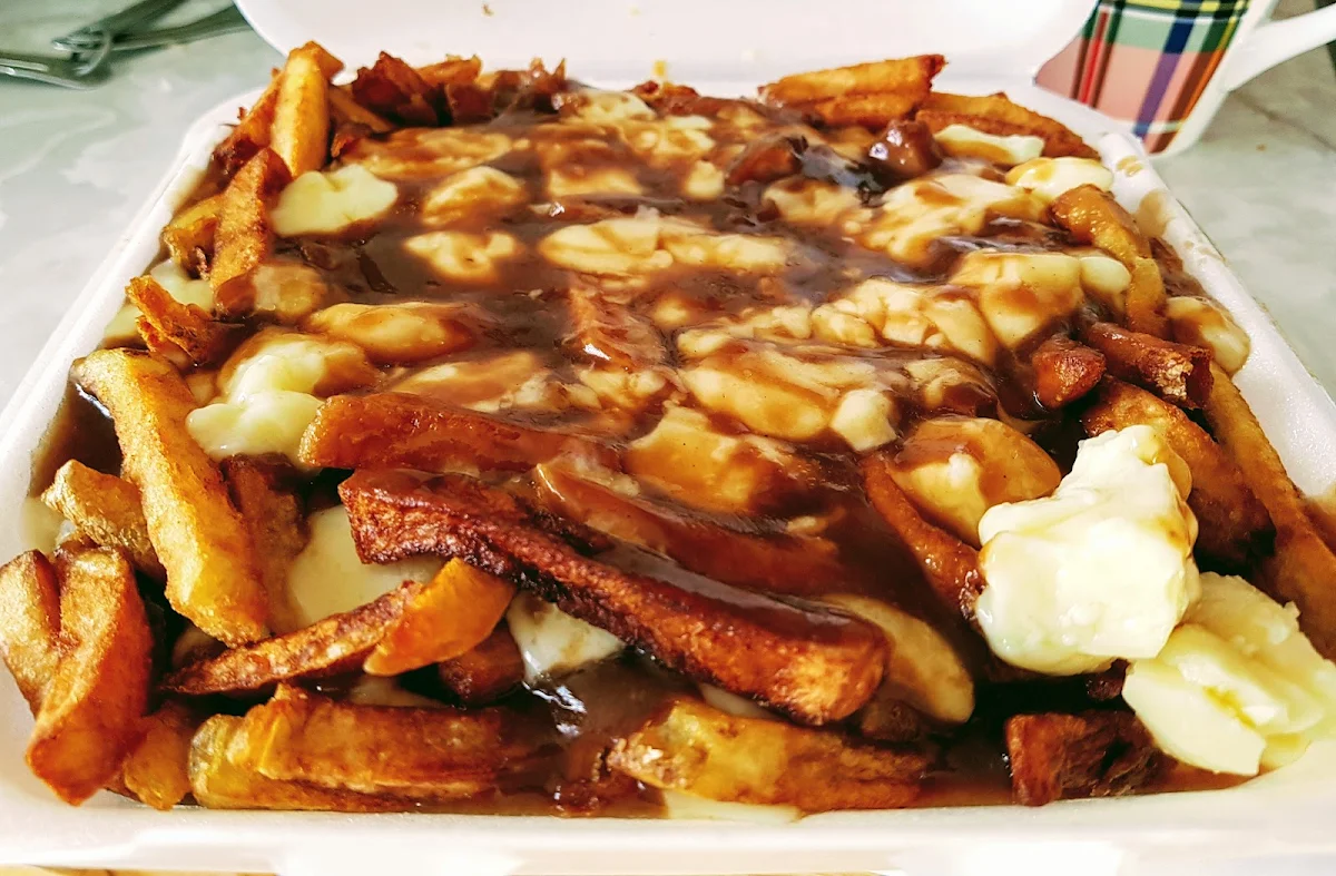 Family Size Poutine