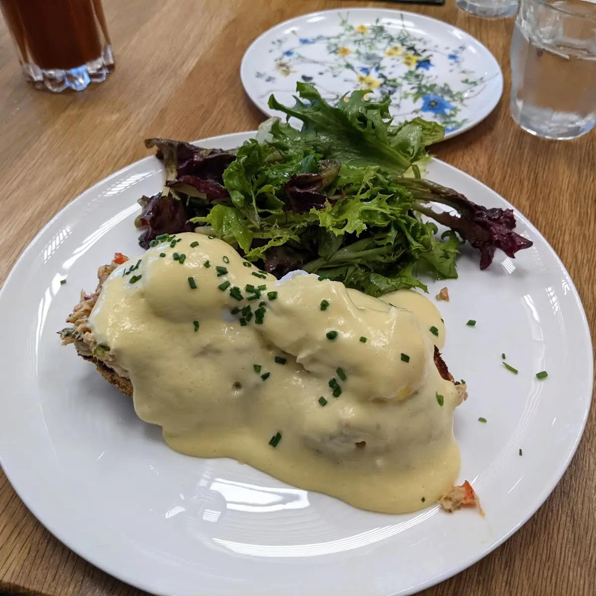 Crab Benedict