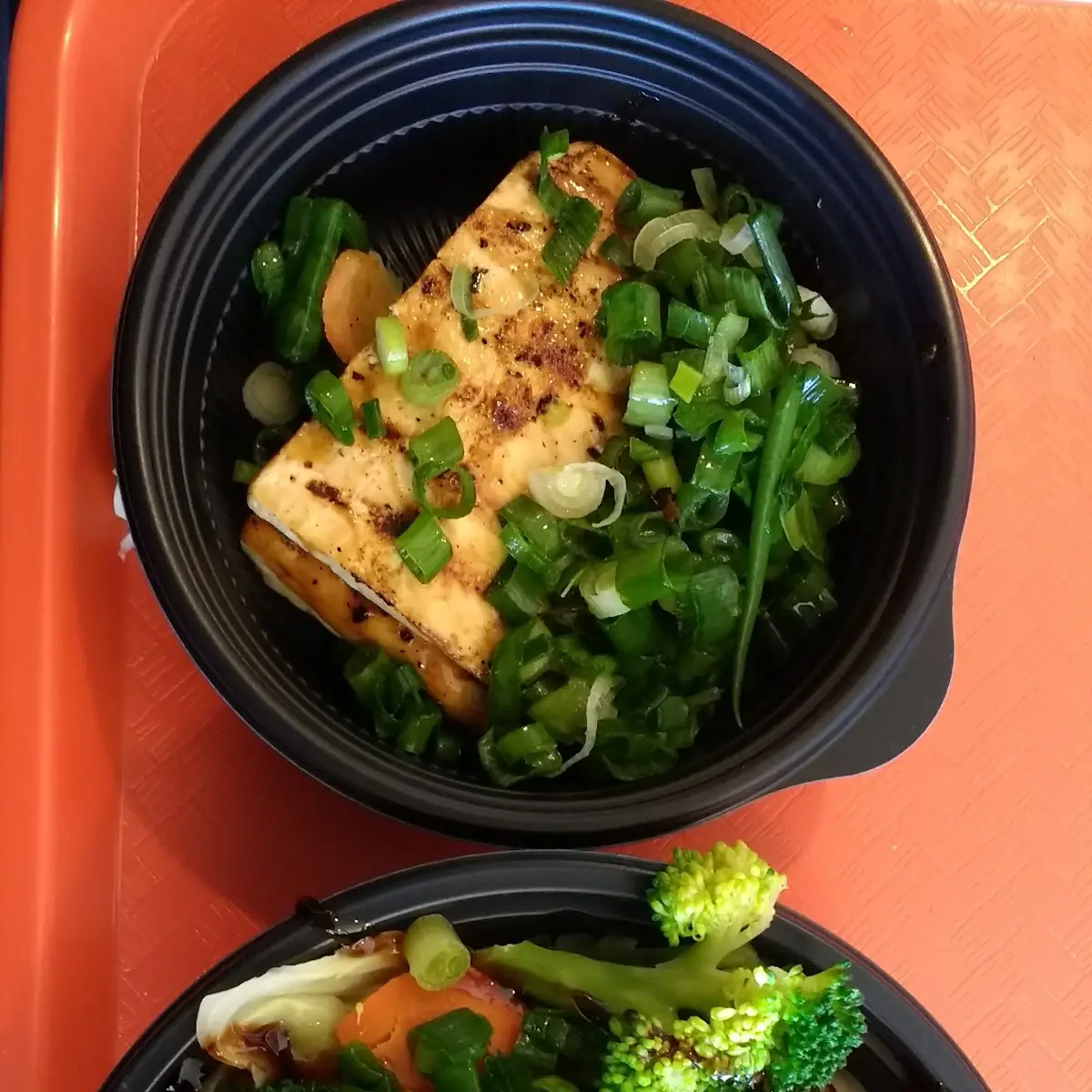 Veggie Bowl with Brown Rice