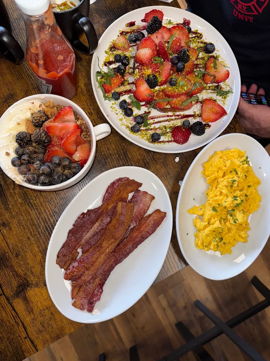 Scrambled Eggs Bacon Avocado
