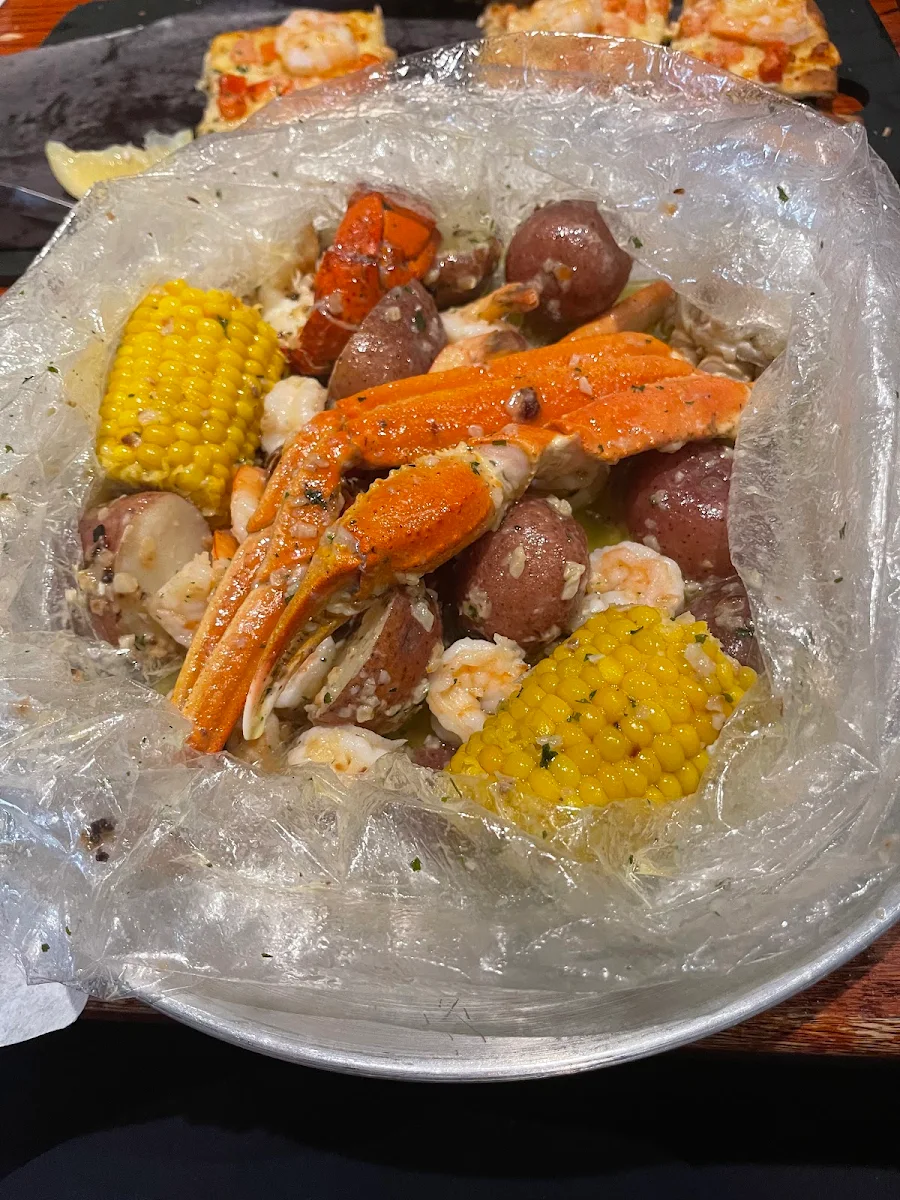 Crab Your Way, Red Lobster
