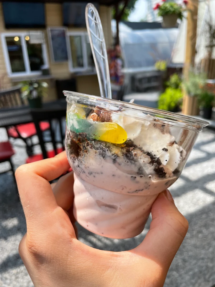 Dirt Sundae