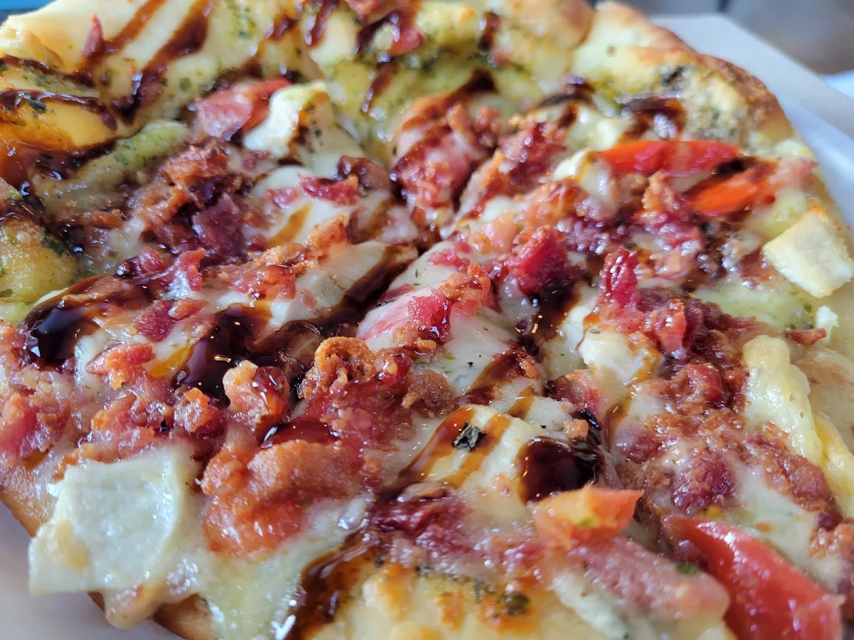 Basil Pesto Chicken Pizza