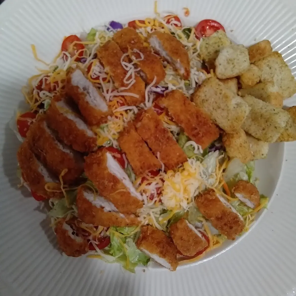 Crispy Chicken Salad Platter