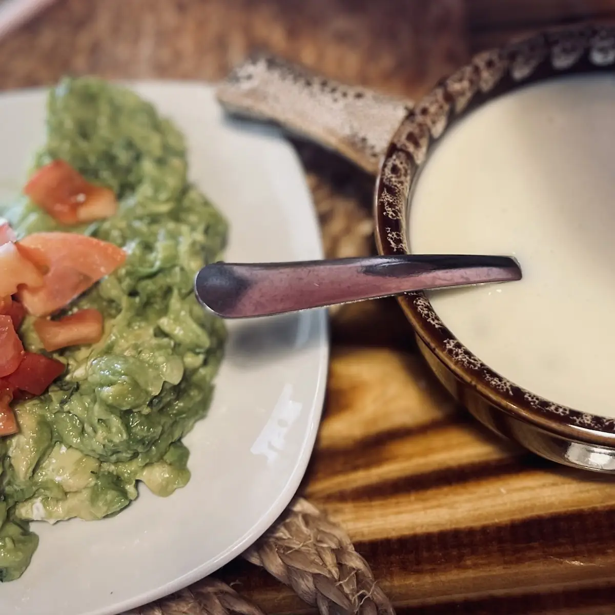 Large Guacamole