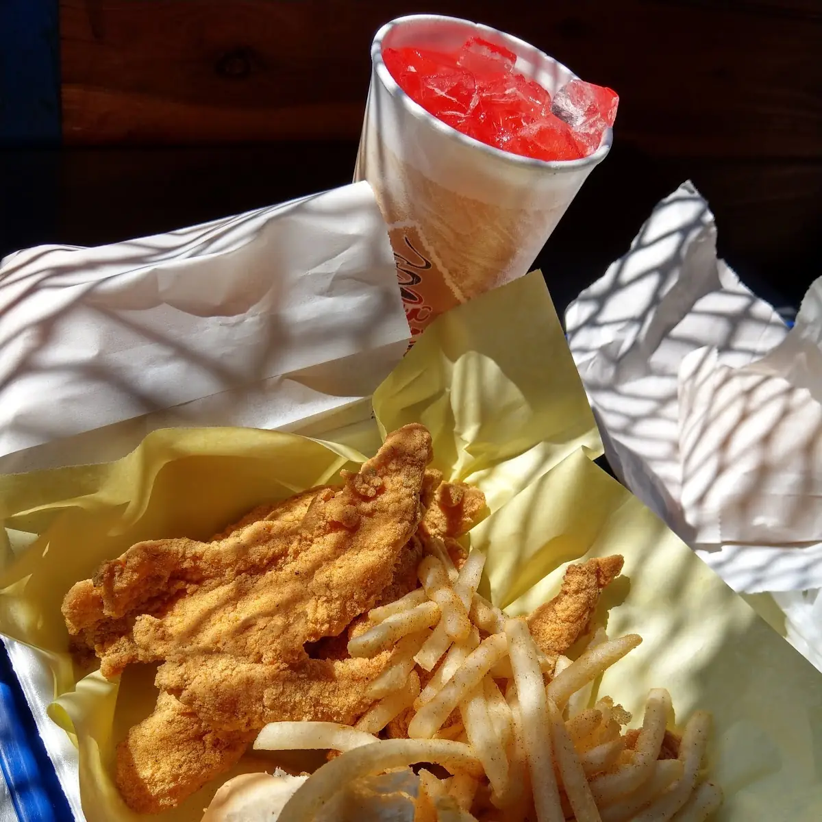 Catfish Plate