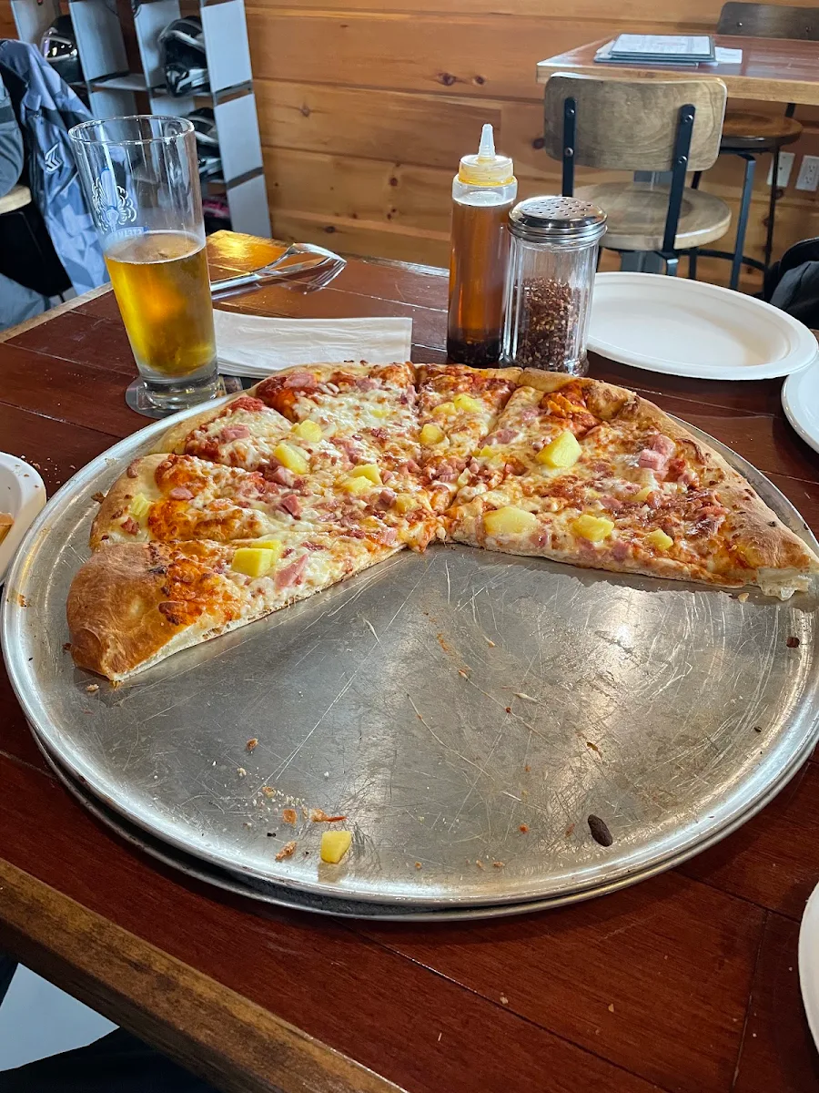 Hawaiian Pizza