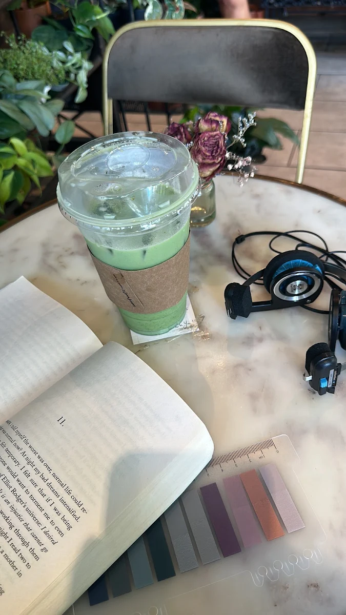 Iced Oat Matcha Latte