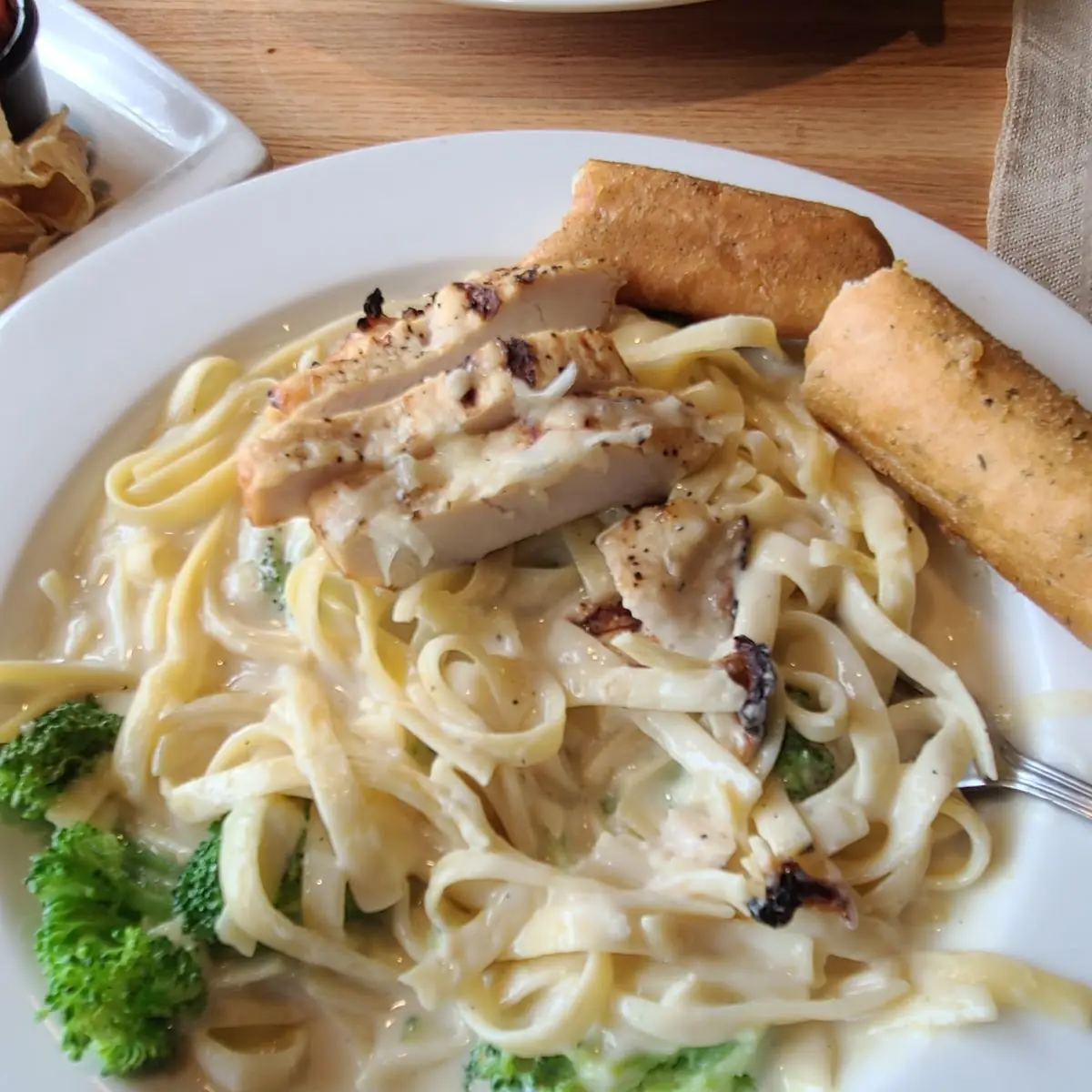 Chicken Alfredo