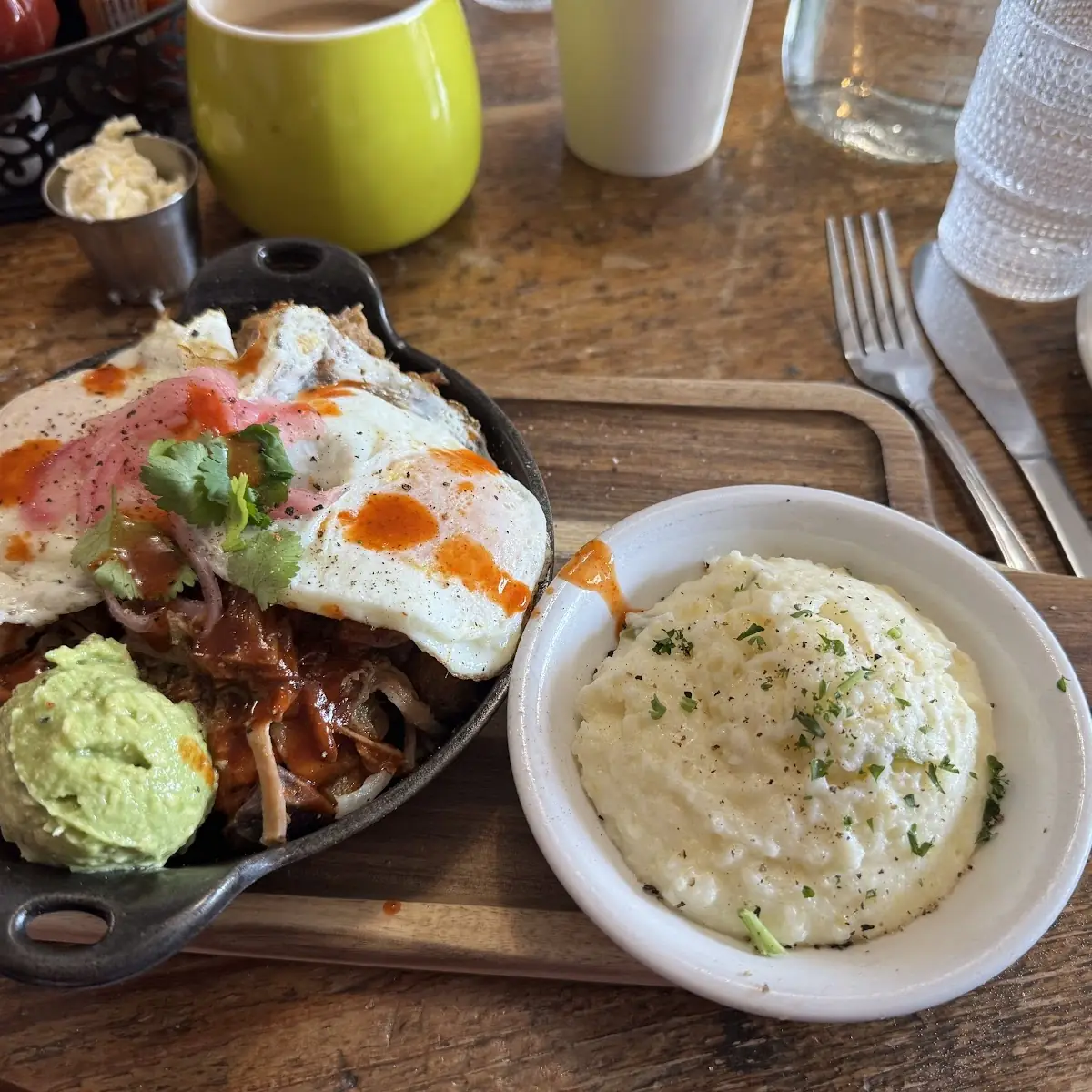 Green Chili Pulled Pork with Cheese Grits