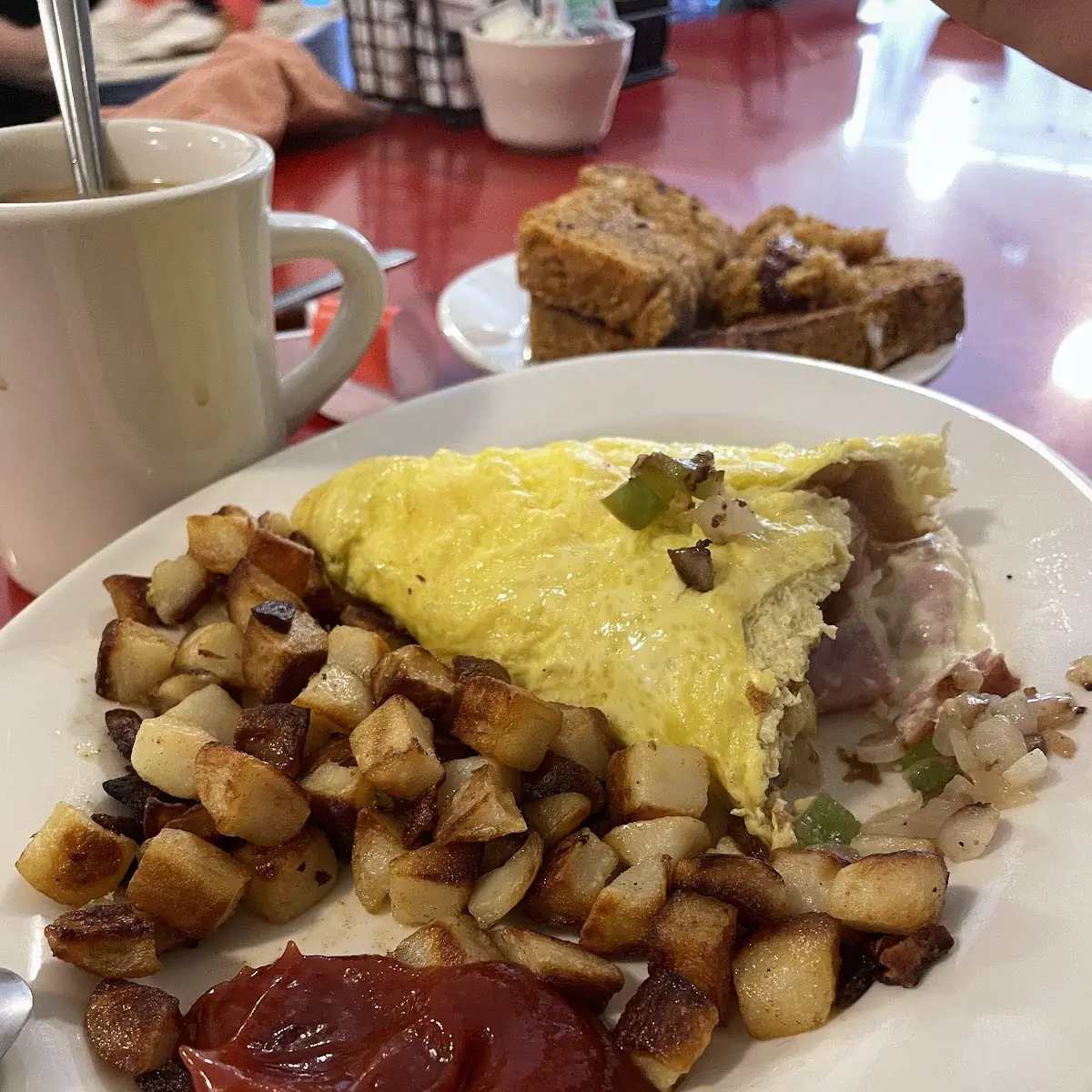 Jojo's Meat Lover's Omlet