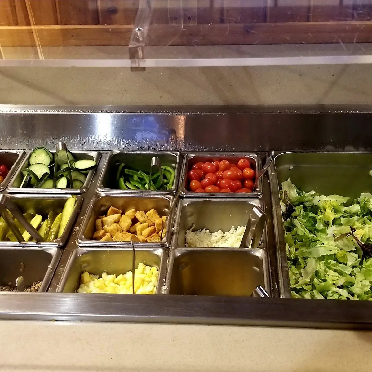 Nice Salad Bar