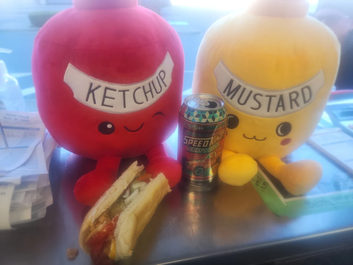 Highlights, Famous Franks