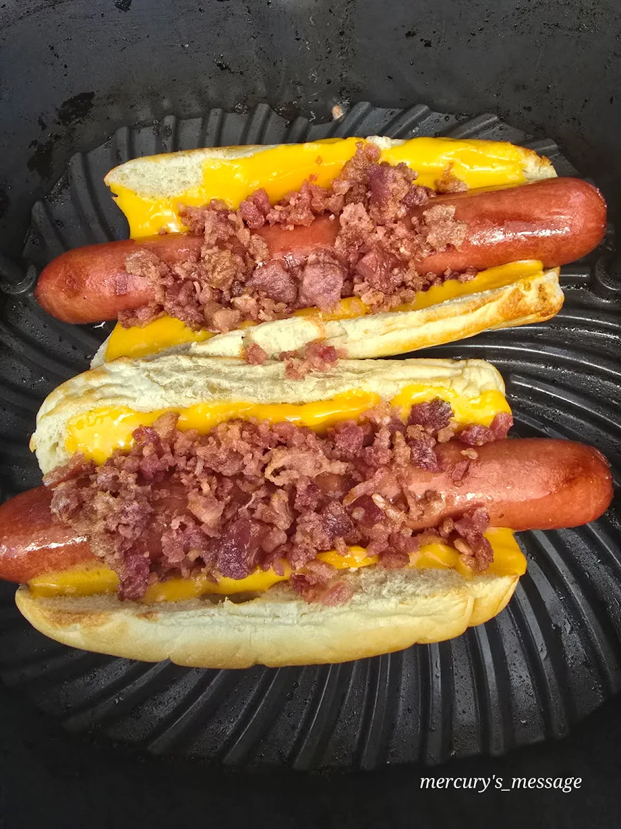Highlights, Famous Franks